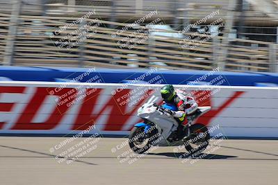 media/Jun-26-2022-Fastrack Riders (Sun) [[e3c435f101]]/Level 2/Start Finish/